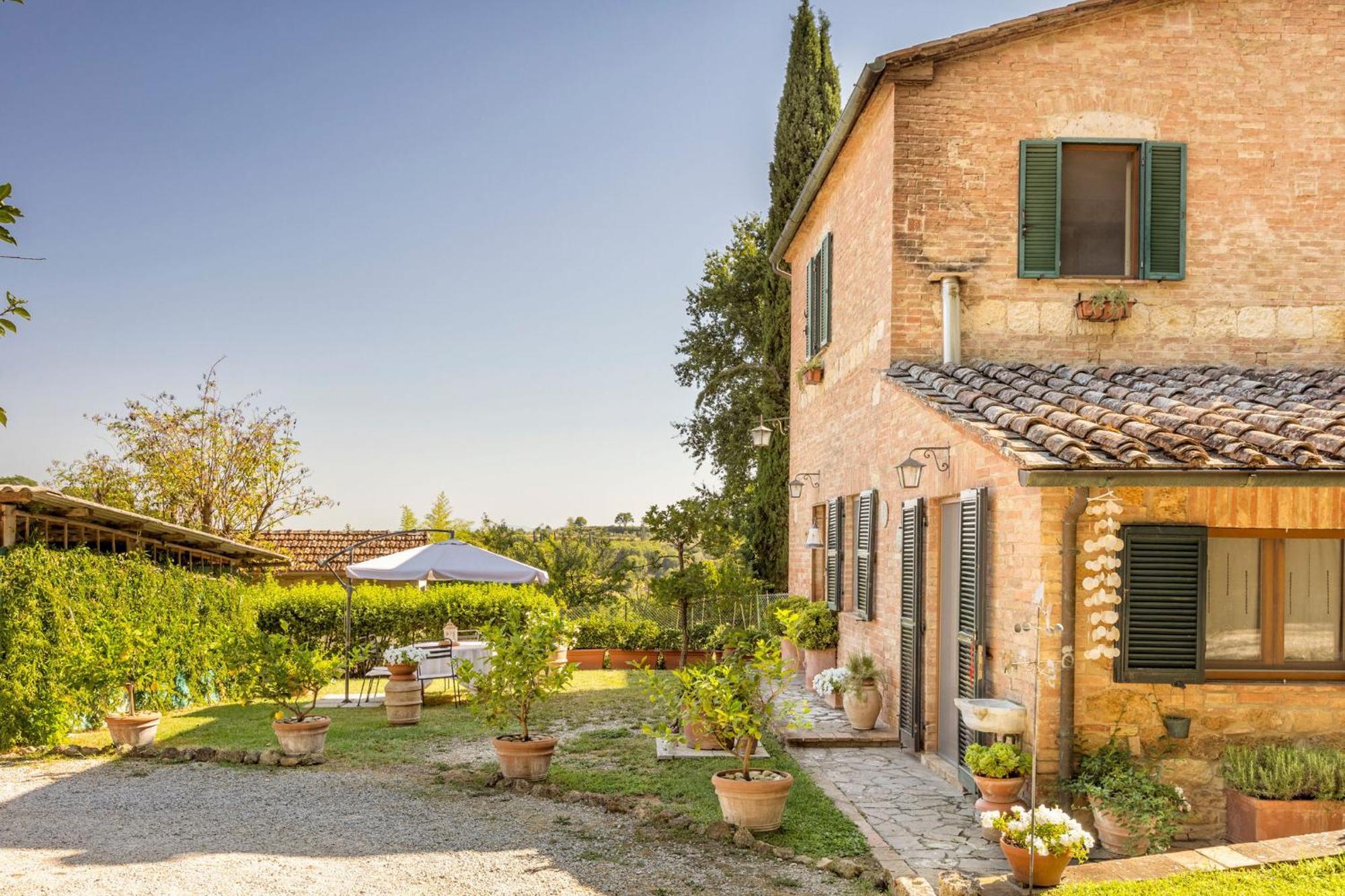 L'Angolino Di Martiena, Amazing View In Montepulciano Stazione Exterior foto